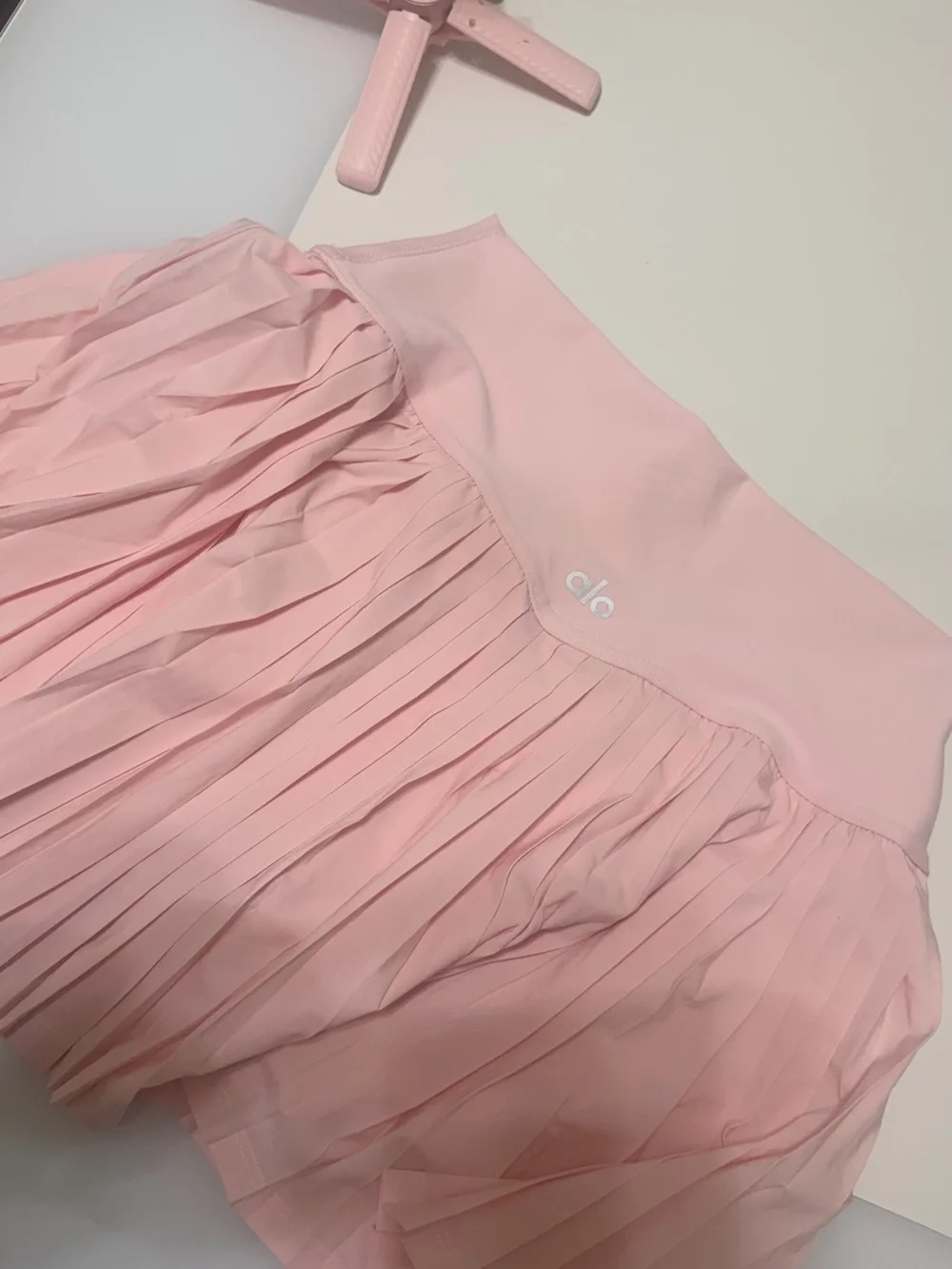 ALO Yoga Pink Pleated Midi Skirt